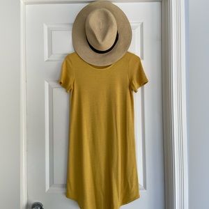 Wilfred Free XS Mustard T-shirt dress